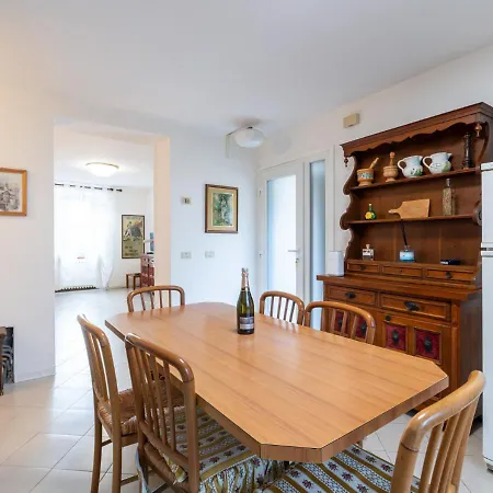 Casa Di Montagna Tranquilla E Spaziosa Serina (Lombardy)